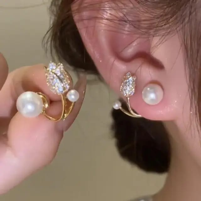 White rose shape gold plated korean design earring for girls & womens